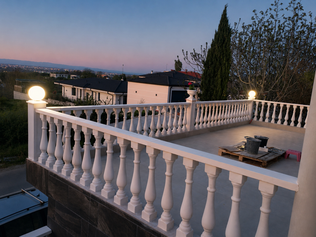 Комплект бетонова балюстрада с декоративна римска саксия / Concrete Balustrade Set